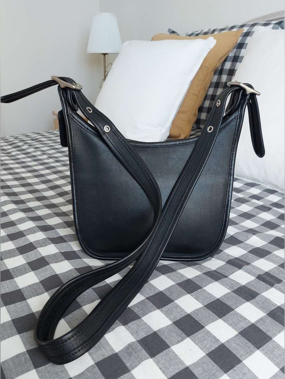 Vintage Coach Legacy Janice Bag 9950 Black Silver Hardware